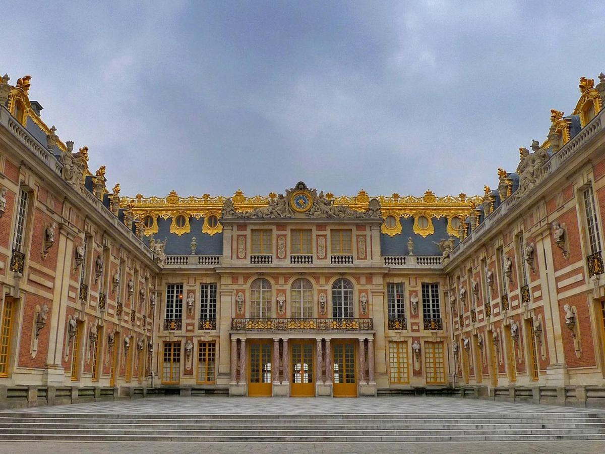 Maison D'Hotes Les Roses Tremieres Сакле Екстериор снимка